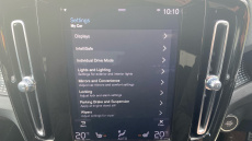 Volvo Xc40 2.0 T4 R DESIGN Pro 5dr AWD Geartronic Petrol Estate